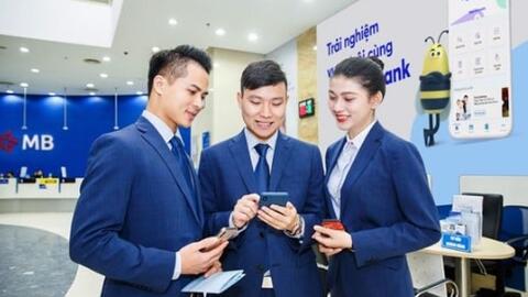 Đồng phục MB Bank 20+ Mẫu Thiết kế Đẹp và Ấn Tượng nhất