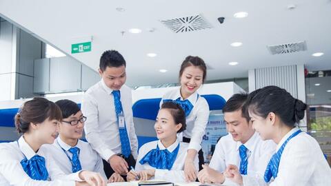 Không chỉ là đồng phục, chúng còn nhiều ý nghĩa hơn thế