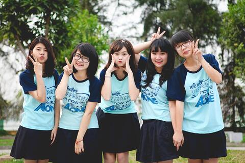 Đồng phục nhóm Girl xinh